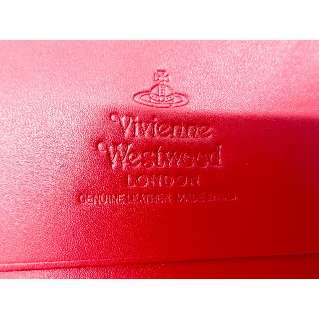 Vivienne Westwood(ヴィヴィアンウエストウッド)の未使用保管　美品　ヴィヴィアンウエストウッド　オーブ　チェーンウォレット　長財布 レディースのファッション小物(財布)の商品写真