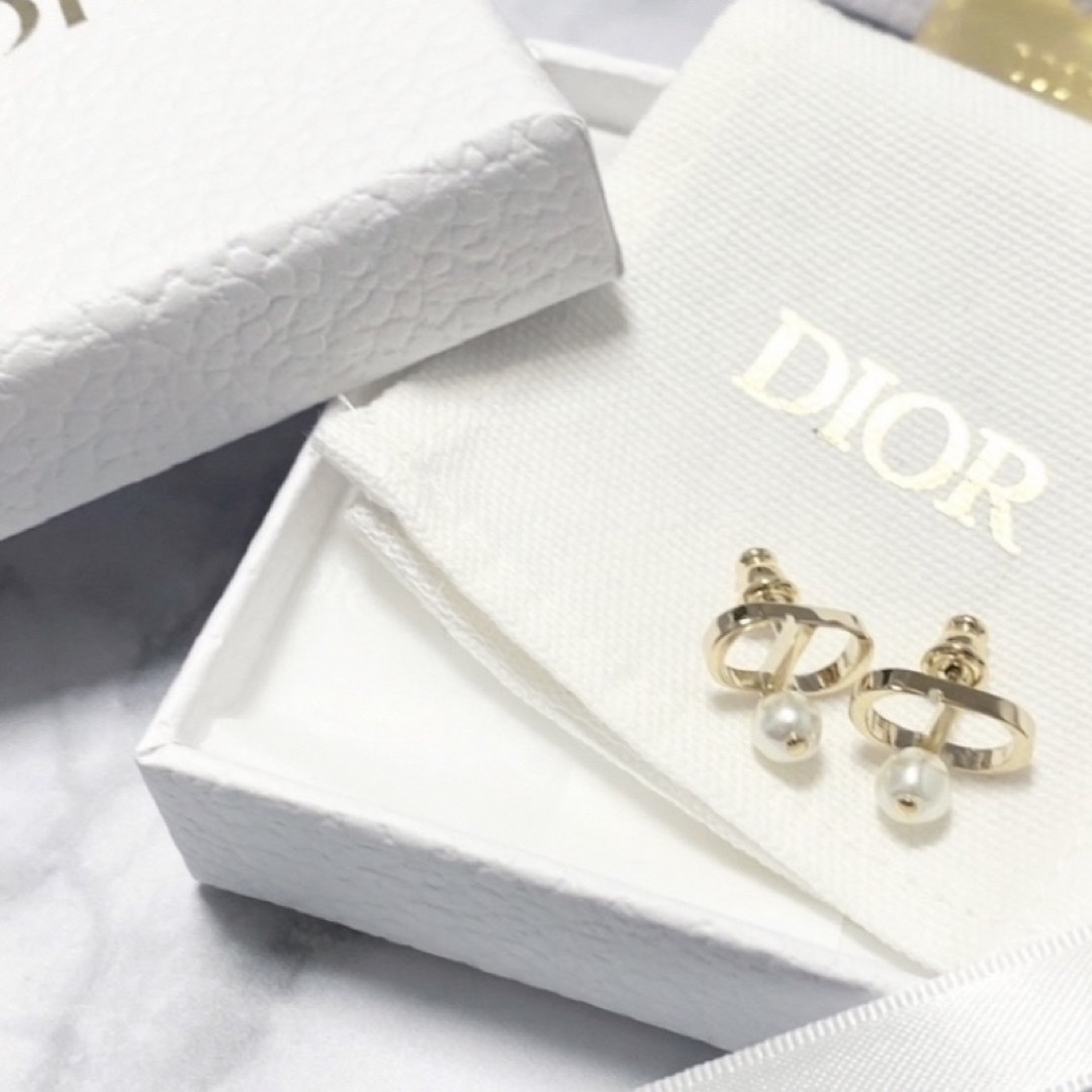 Dior   美品 Dior PETIT CD ピアスの通販 by ちぇるちぇる's shop