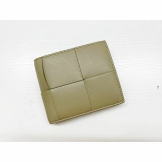 ボッテガヴェネタ(Bottega Veneta)のｖ美品　ボッテガヴェネタ　カセット　 二つ折りウォレット　財布　小銭入れ　トープ(折り財布)