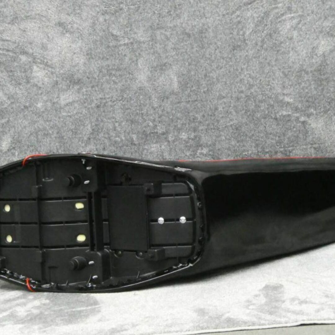 ゼファー400 2型 後期 黒赤エナ 60cm 三段シート/ブラック
