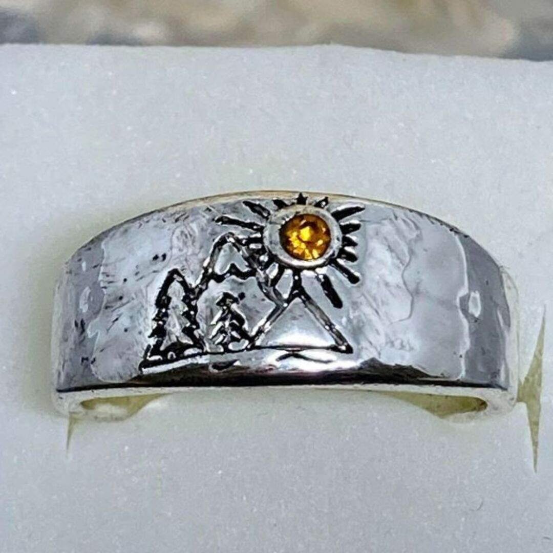 シルバー リング マウンテン 指輪 太陽 ジルコニア アンティーク 18号 メンズのアクセサリー(リング(指輪))の商品写真