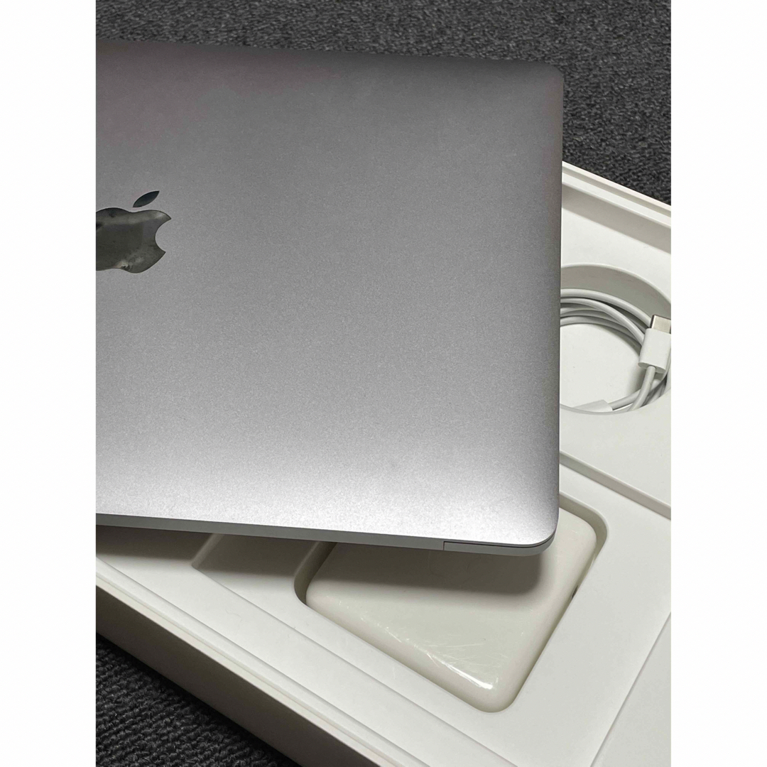 美品 Apple MacBook Pro 2017  MPXQ2J/