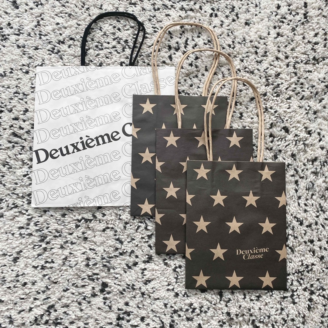 DEUXIEME CLASSE(ドゥーズィエムクラス)のドゥーズィエムクラス　ショッパー　ショップ袋　4枚セット レディースのバッグ(ショップ袋)の商品写真