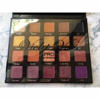 Violet Voss PRO Eye Shadows(アイシャドウ)