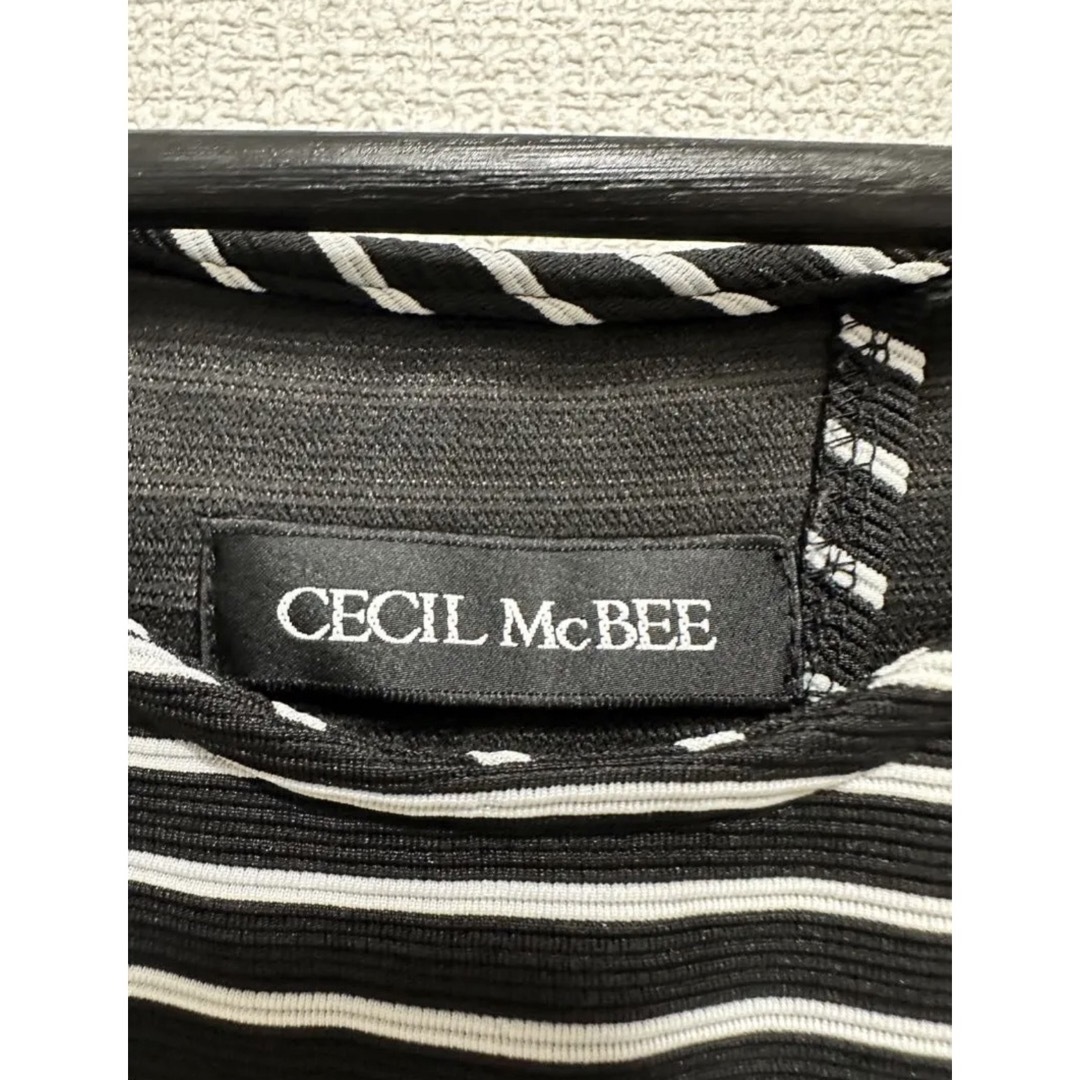 CECIL McBEE(セシルマクビー)のCECIL McBEE ボーダー ワンピース フレア 袖なし レディースのワンピース(ひざ丈ワンピース)の商品写真