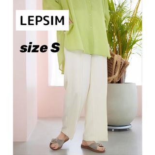 レプシィム(LEPSIM)のレプシィム パンツ スラックス ハタラク7DAYSストレートパンツ アイボリー(カジュアルパンツ)