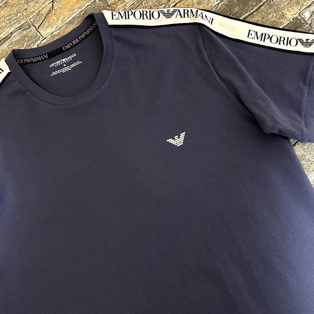 【新品】EMPORIO ARMANI アルマーニ ／ラインロゴ Tシャツ M