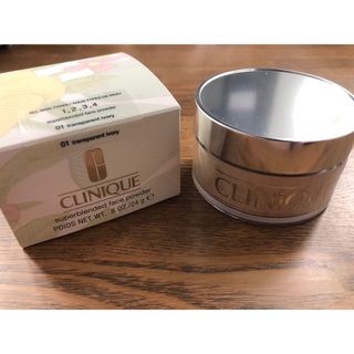 クリニーク(CLINIQUE)のクリニーク  フェイスパウダー(フェイスパウダー)