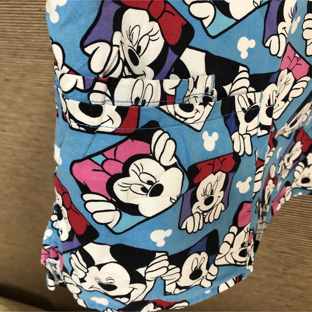 Disney(ディズニー)の【ディズニー】半袖シャツ　ミッキー　ミニーマウス　キャラクタ　総柄　アニメ19 メンズのトップス(シャツ)の商品写真