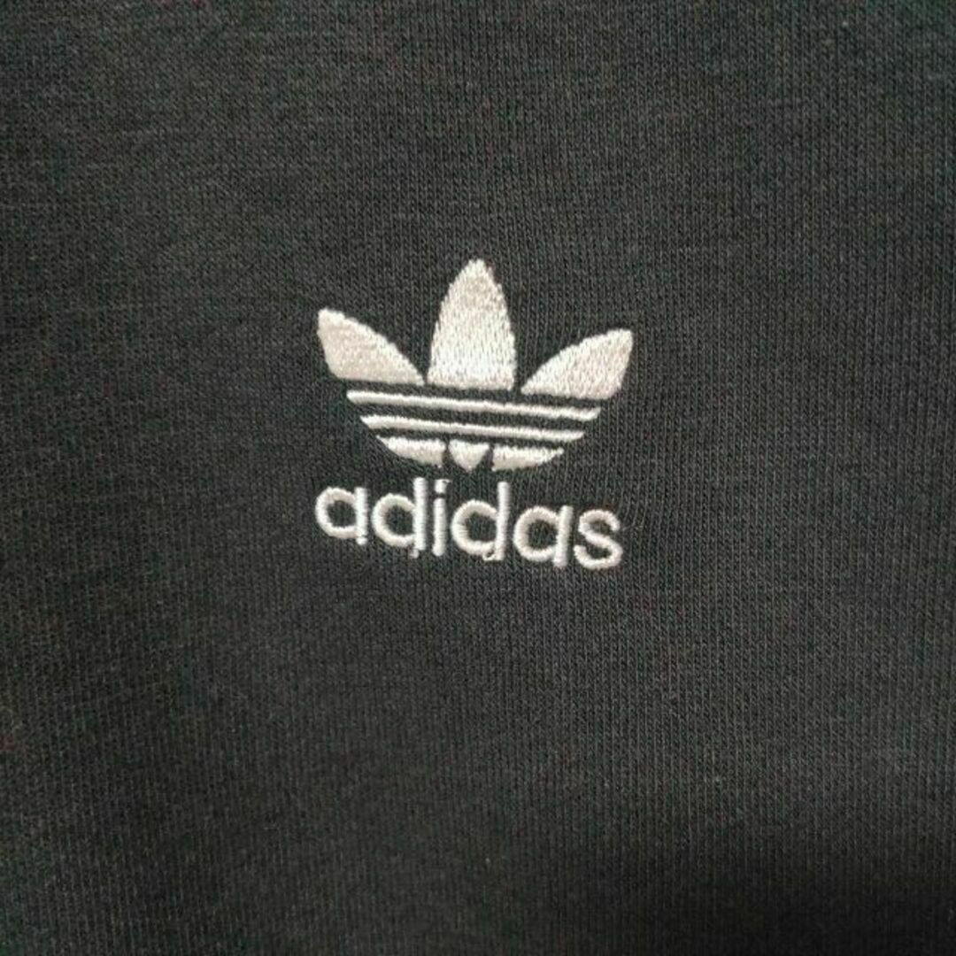 Originals（adidas）(オリジナルス)のアディダス スウェットトレーナー 黒 adidas スリーストライプス 男性O メンズのトップス(スウェット)の商品写真