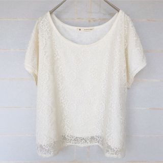 マジェスティックレゴン(MAJESTIC LEGON)のレース　花柄　tシャツ　マジェスティックレゴン　ショート丈(Tシャツ(半袖/袖なし))