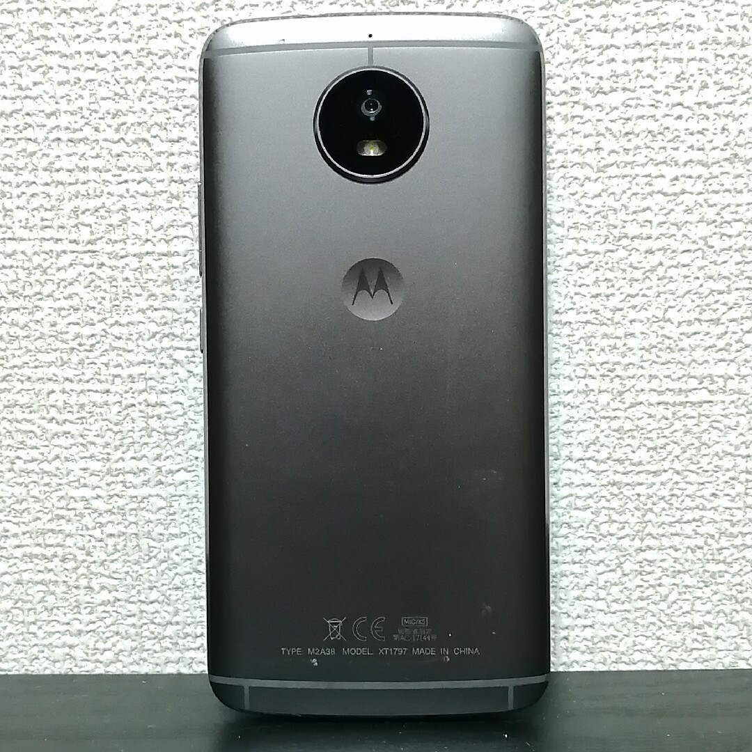 Motorola(モトローラ)のSIMフリー Moto G5s Android：8.1 スマホ デュアルSIM スマホ/家電/カメラのスマートフォン/携帯電話(スマートフォン本体)の商品写真