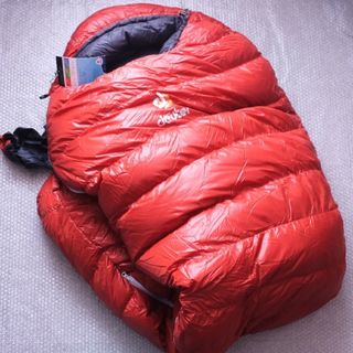 ドイター(Deuter)の【新品】deuter ドイターダウンシュラフ  800Fill Power＋以上(寝袋/寝具)