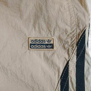 Originals（adidas） - アディダス 女性M キャメル ナイロン トラック ...