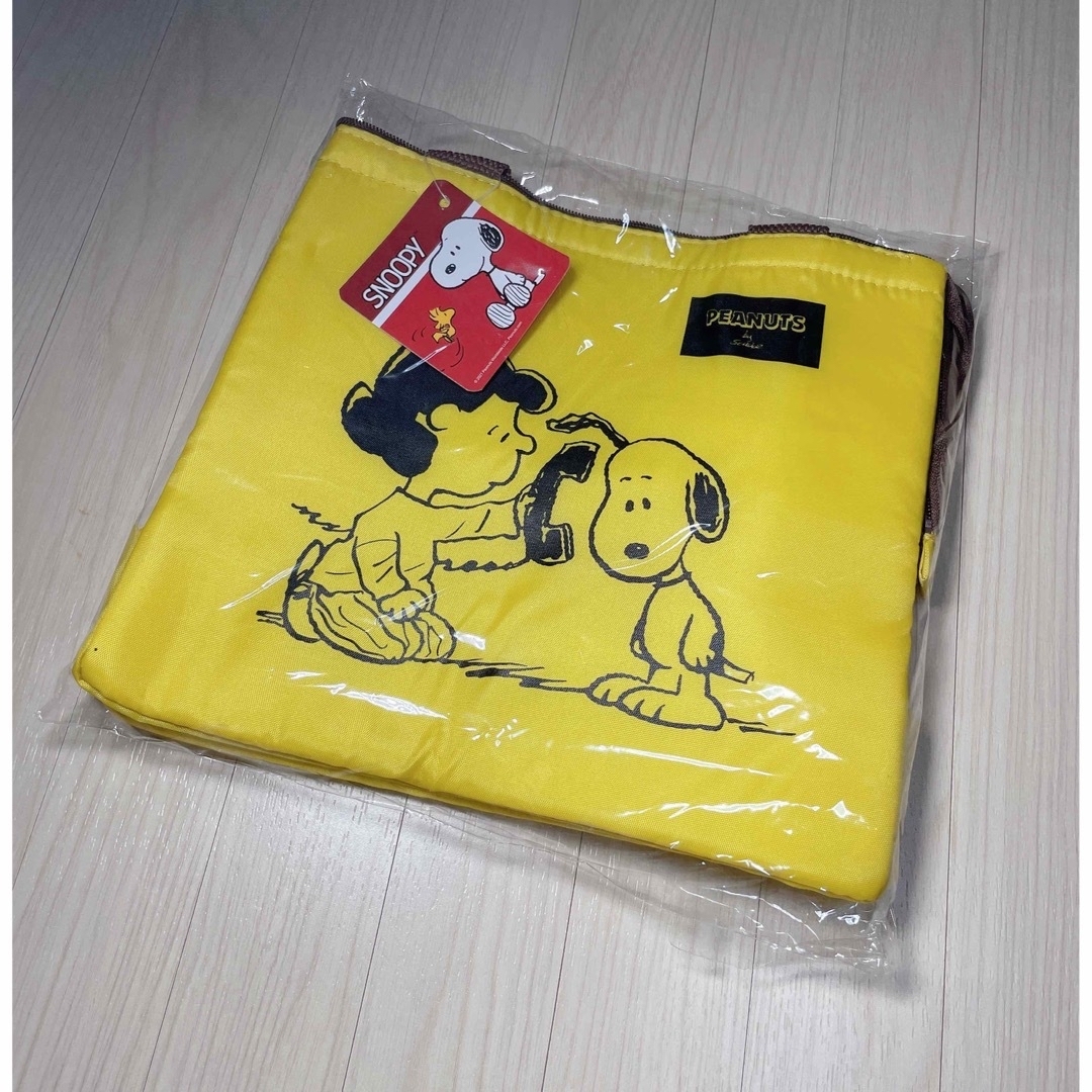 SNOOPY(スヌーピー)の【新品未使用品】PEANUTS★SNOOPY 保冷剤バック エコバッグ レディースのバッグ(エコバッグ)の商品写真