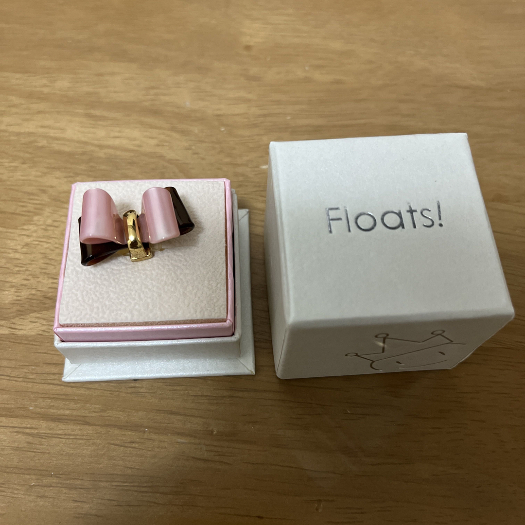 Floats!  フローツ　トゥーリング　新品未使用① レディースのアクセサリー(リング(指輪))の商品写真