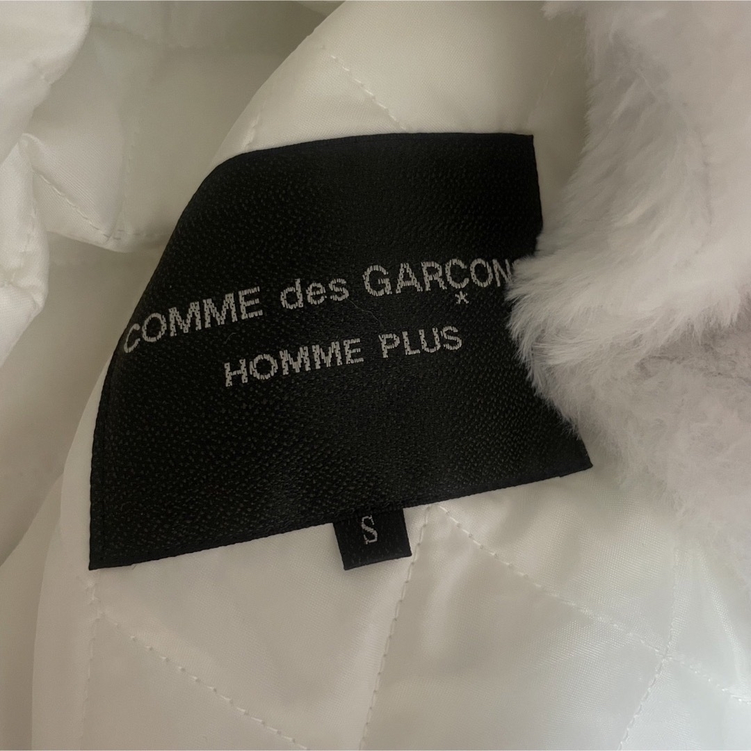 COMME des GARCONS HOMME PLUS(コムデギャルソンオムプリュス)の2018AW コムデギャルソンオムプリュス ホワイトショック期 白ピーコート メンズのジャケット/アウター(ピーコート)の商品写真