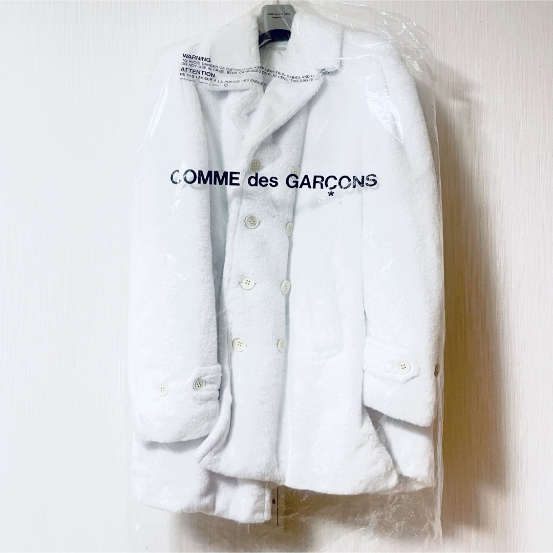 COMME des GARCONS HOMME PLUS(コムデギャルソンオムプリュス)の2018AW コムデギャルソンオムプリュス ホワイトショック期 白ピーコート メンズのジャケット/アウター(ピーコート)の商品写真