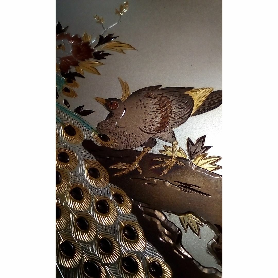 叙勲受賞 芳光作銅板彫刻孔雀純金純銀メッキ額45×35.5センチ証明 叙勲受賞 芳光作銅板彫刻孔雀純金純銀メッキ額45×35.5センチ証明
