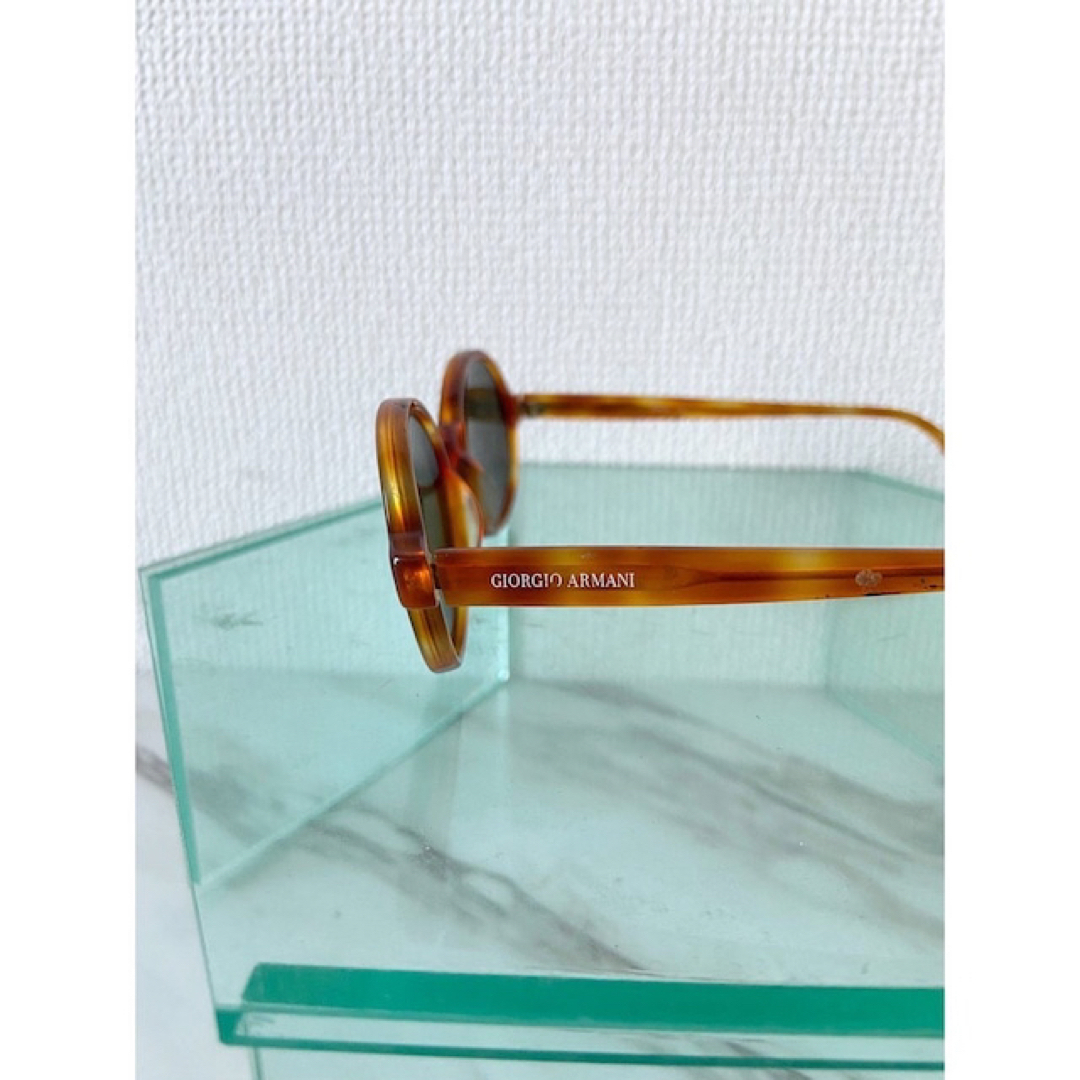 Giorgio Armani(ジョルジオアルマーニ)のvintage giorgio armani 横長ラウンド サングラス レディースのファッション小物(サングラス/メガネ)の商品写真