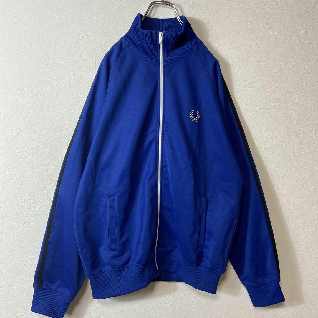 FRED PERRY - 【人気トラックジャケット】FRED PERRYワンポイント刺繍