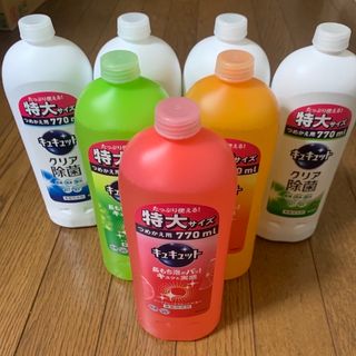 カオウ(花王)の食器用洗剤　キュキュット　７本　花王　特大サイズ　770ml(洗剤/柔軟剤)