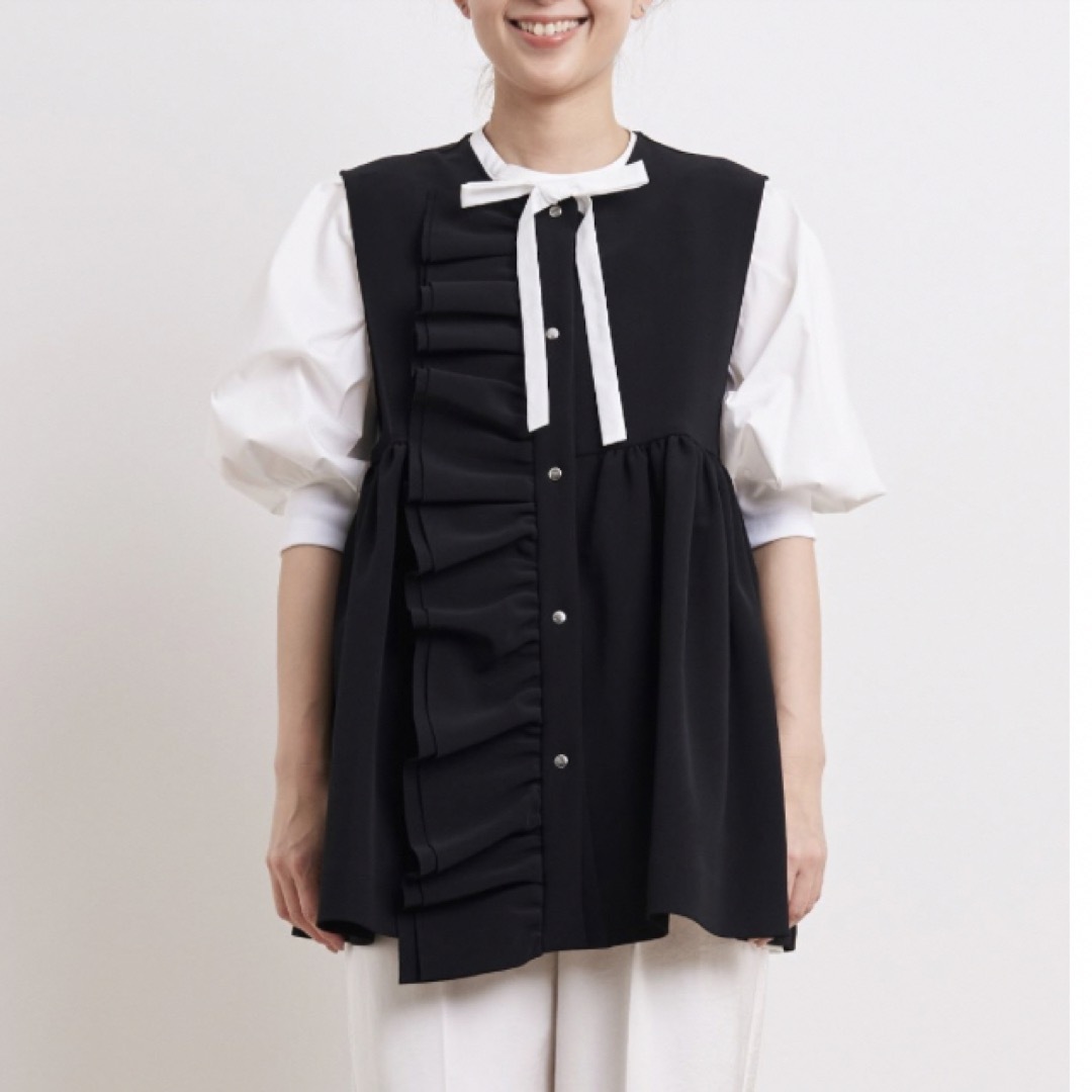 新品 yori ダブルクロスジレ ブラック 38 - ベスト/ジレ