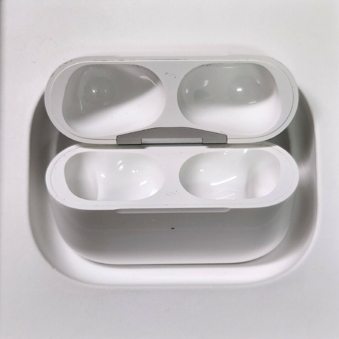 【美品】Apple正規品　AirPods Pro第1世代　充電ケース　第一世代