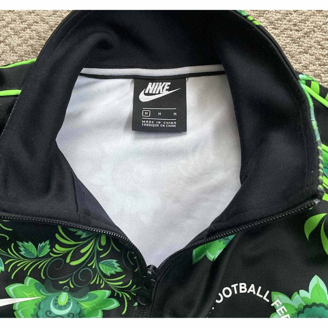 NIKE - 希少NIKE フローラル セットアップ 総柄 ジャケット NIKE - 希少NIKE フローラル セットアップ 総柄 ジャケット