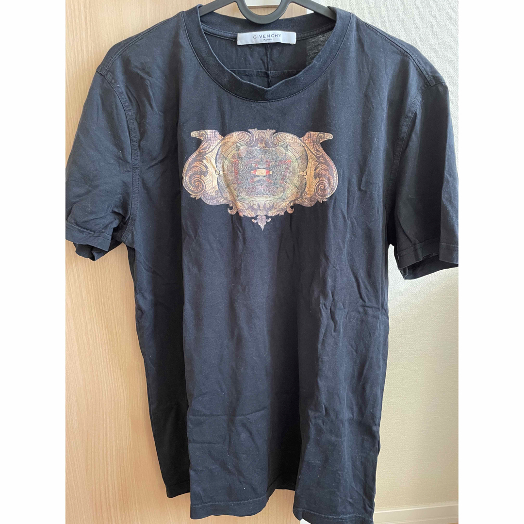 GIVENCHY(ジバンシィ)のジバンシー　Tシャツ メンズのトップス(Tシャツ/カットソー(半袖/袖なし))の商品写真