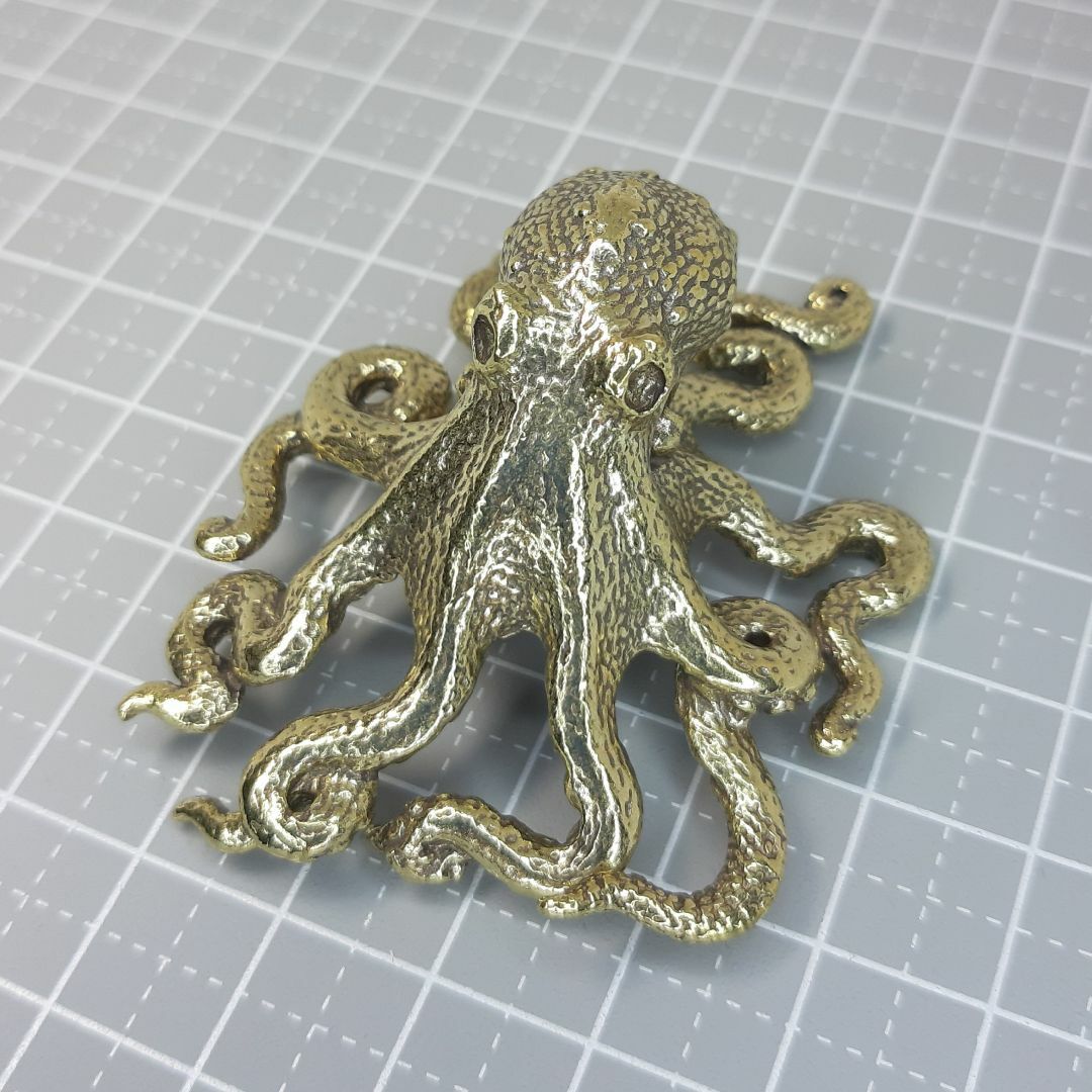 タコ ① 置物 真鍮製 たこ 蛸の通販 by J タコ ① 置物 真鍮製 たこ 蛸