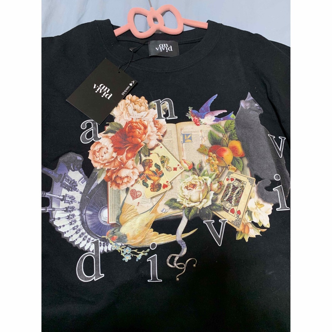 Anvivid Tシャツ