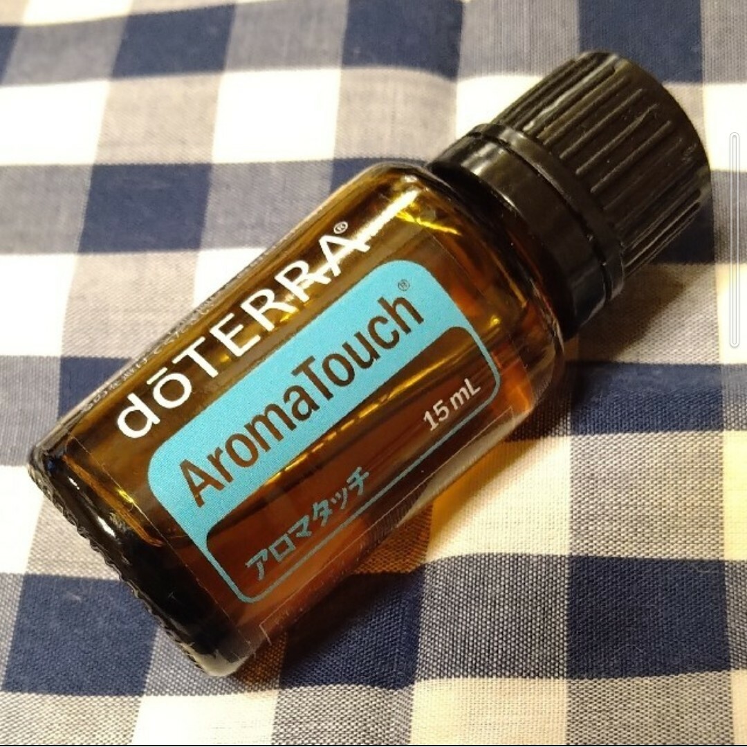 doTERRA(ドテラ)のdoTERRA Aromatouch ドテラ アロマタッチ オイル 15ml コスメ/美容のリラクゼーション(エッセンシャルオイル（精油）)の商品写真