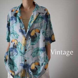 アートヴィンテージ(ART VINTAGE)の【vintage】オオハシ 鳥 柄 ジャガード シルク 開襟 半袖シャツ XL(シャツ)