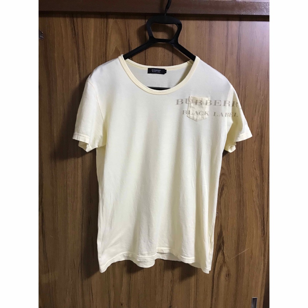 BURBERRY BLACK LABEL(バーバリーブラックレーベル)のBURBERRY バーバリーブラックレーベル 黄 Tシャツ イエロー 半袖 メンズのトップス(Tシャツ/カットソー(半袖/袖なし))の商品写真