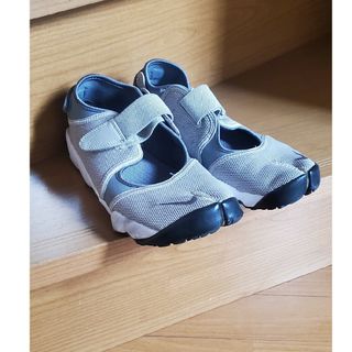 ナイキ(NIKE)のナイキ　エアリフト　サンダル　25c(スニーカー)