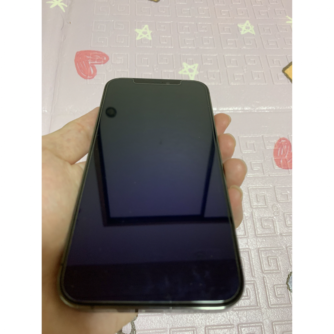 Apple(アップル)の美品iPhone 12 Pro Graphite 128GB黒SIMロック解除  スマホ/家電/カメラのスマートフォン/携帯電話(スマートフォン本体)の商品写真