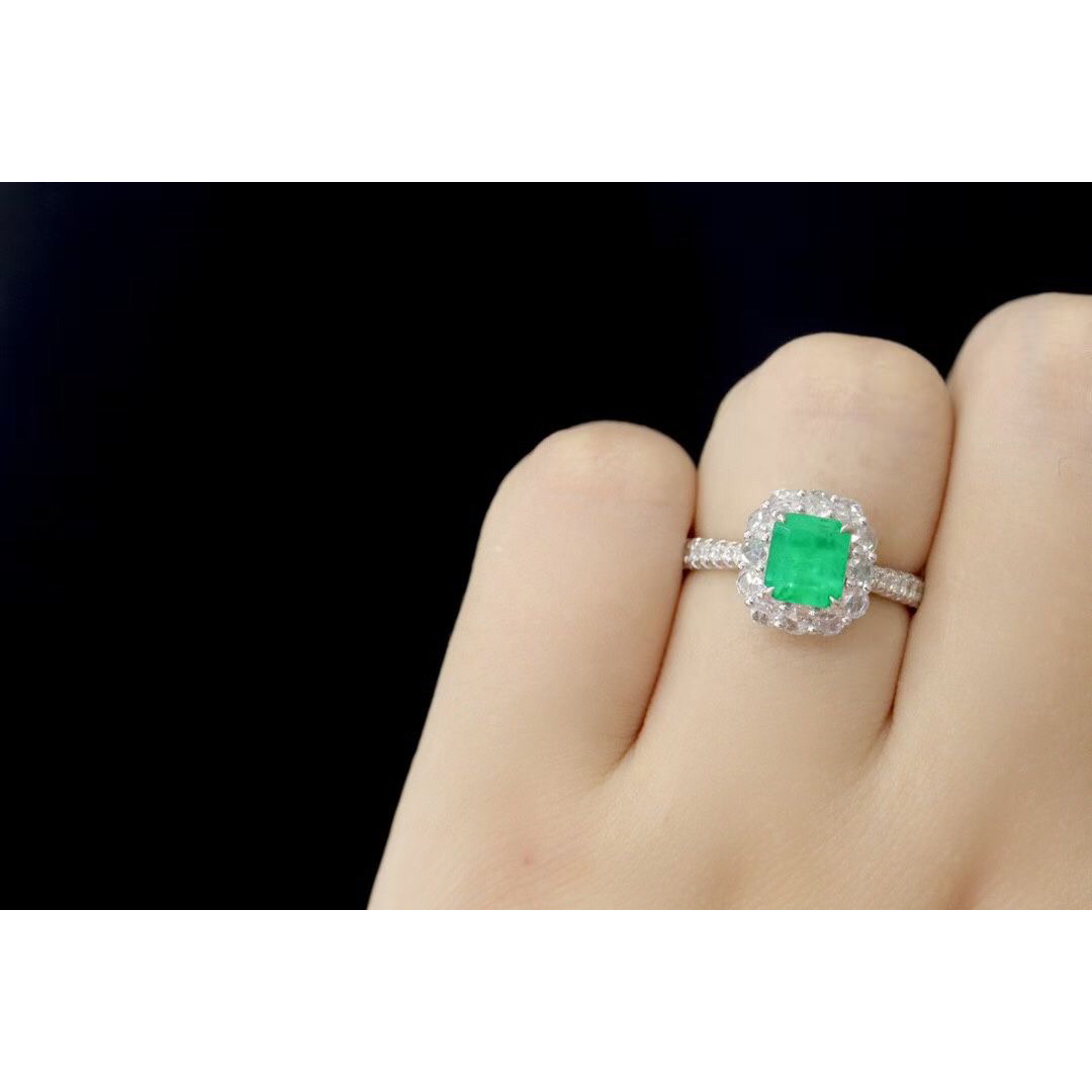 天然 エメラルド ダイヤ リング1.08ct k18 fの通販 by Rui｜ラクマ