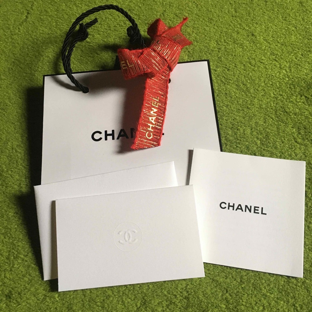 CHANEL(シャネル)のCHANEL シャネル  リボン付きショップ袋セット コスメ/美容のコスメ/美容 その他(その他)の商品写真