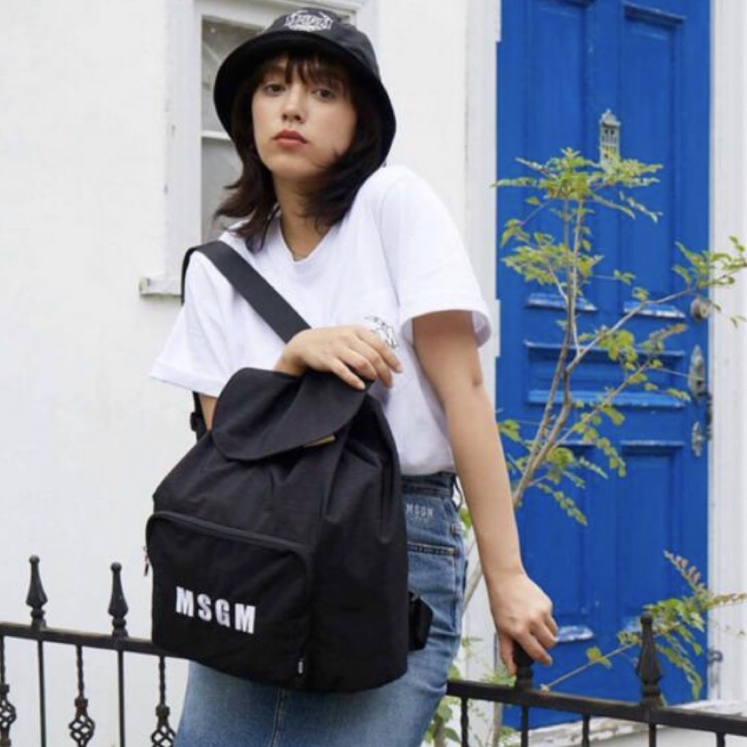 MSGM(エムエスジイエム)のMSGMリュック レディースのバッグ(リュック/バックパック)の商品写真