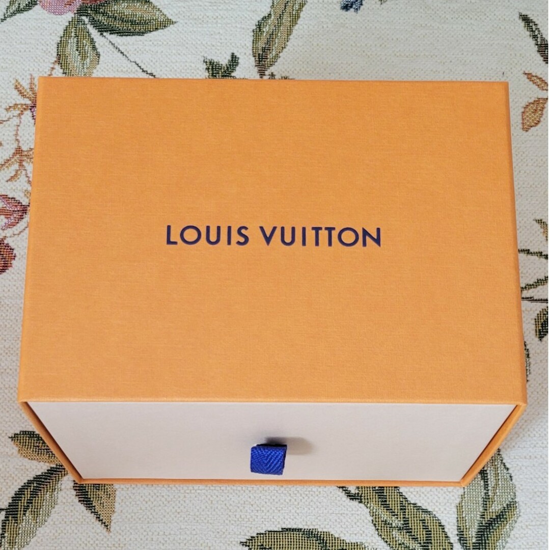 LOUIS VUITTON - ルイ・ヴィトン 空箱の通販 by ココロ's shop｜ルイ