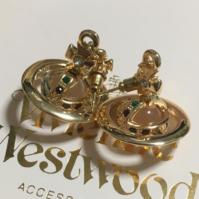 Vivienne Westwood(ヴィヴィアンウエストウッド)のduffy様専用 レディースのアクセサリー(ピアス)の商品写真