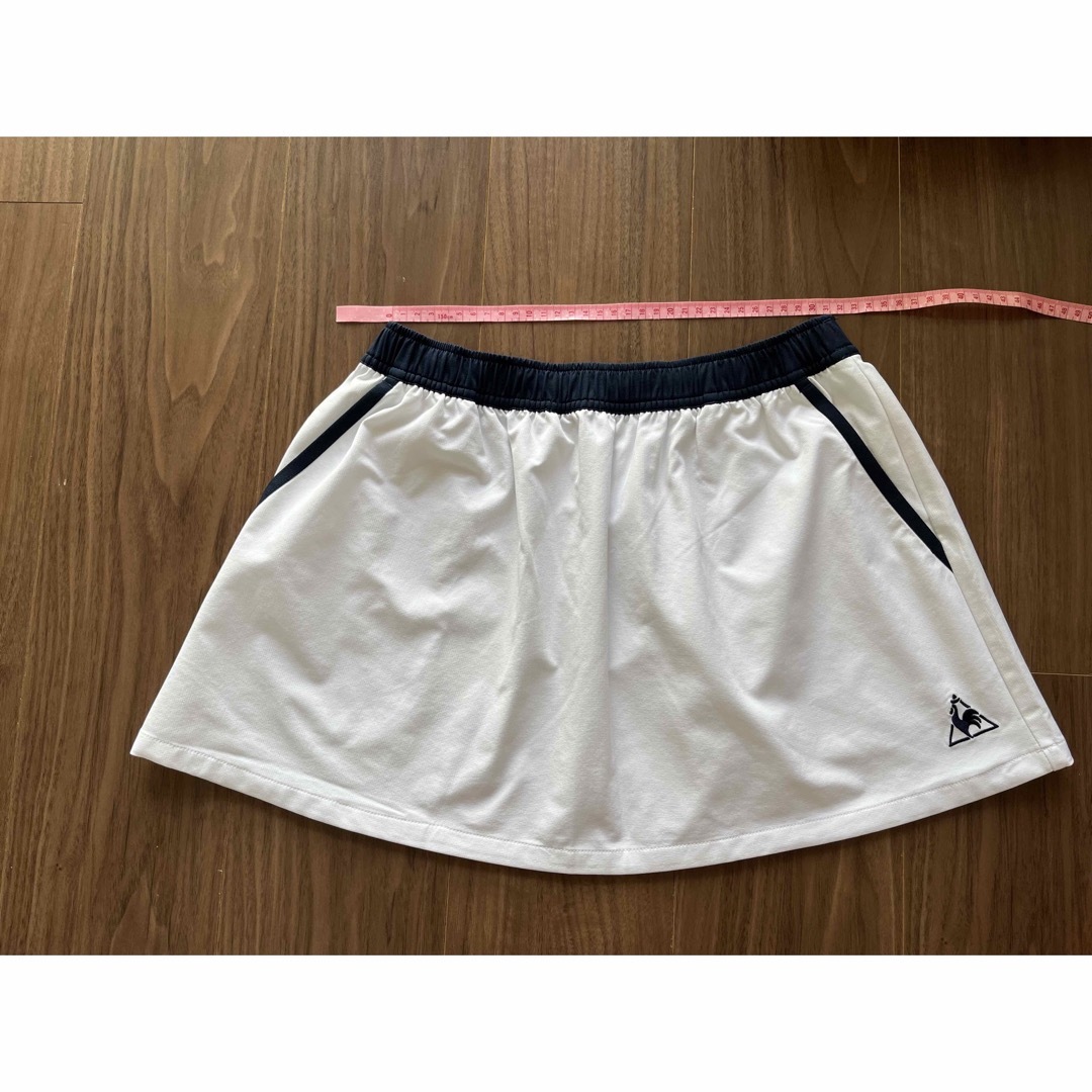 le coq sportif(ルコックスポルティフ)のルコック　スコート　ホワイト スポーツ/アウトドアのテニス(ウェア)の商品写真