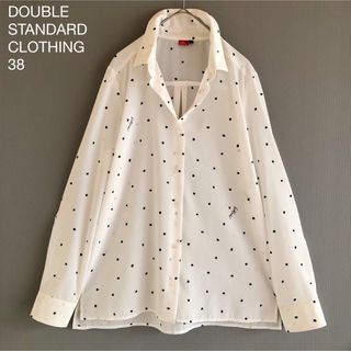 ダブルスタンダードクロージング(DOUBLE STANDARD CLOTHING)の376美品ダブスタ⭐︎スターロゴプリントとろみブラウス38白シャツ星柄ブラウス(シャツ/ブラウス(長袖/七分))