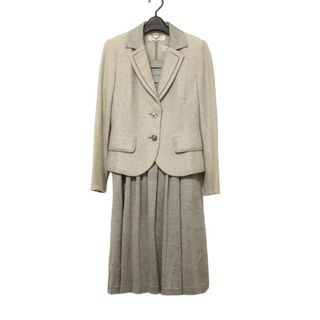 クレージュ ワンピーススーツ diariodepuertorico.com