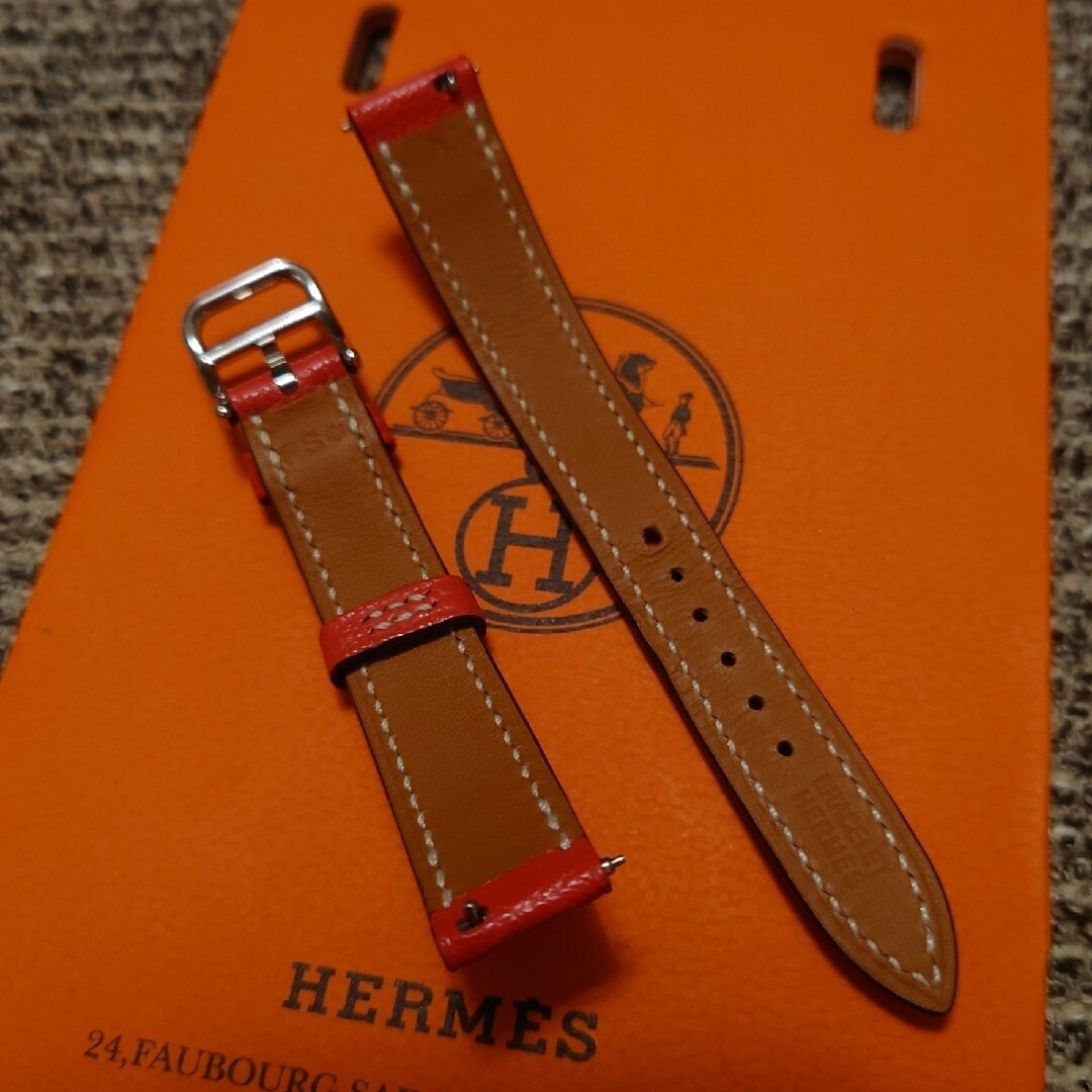 Hermes(エルメス)のエルメス ケープコッド PM 時計 レザー ベルト ストラップ ブーゲンビリア レディースのファッション小物(腕時計)の商品写真