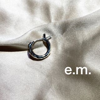 イーエム(e.m.)のe.m. ピアス イーエム ヒットフープピアス(ピアス)