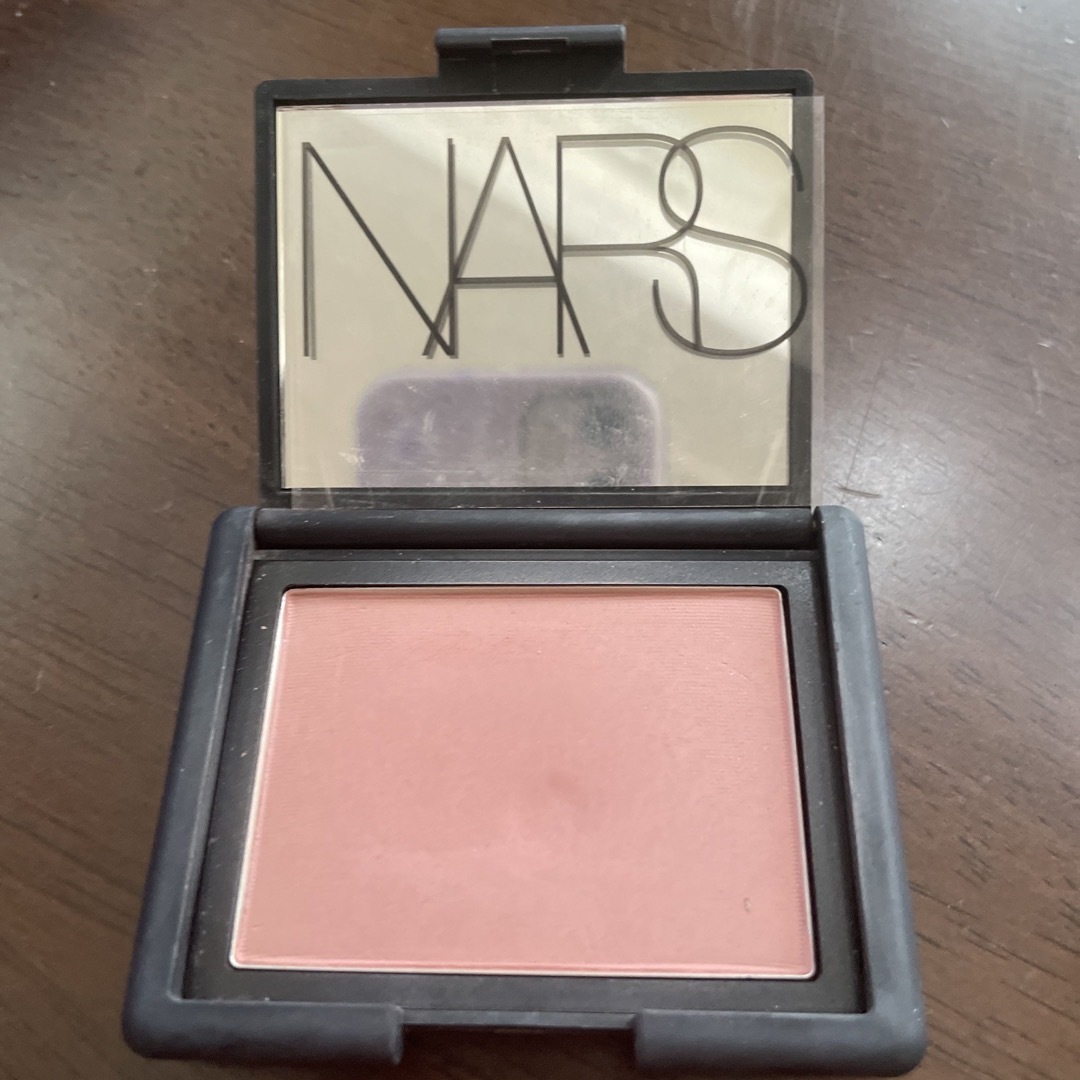 NARS(ナーズ)のNARS ブラッシュ　4081 コスメ/美容のベースメイク/化粧品(チーク)の商品写真