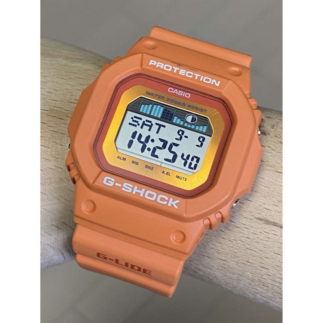 G-SHOCK(ジーショック)のG-SHOCK/サーファー/GLX-5600/オレンジ/G-LIDE/箱付/レア メンズの時計(腕時計(デジタル))の商品写真