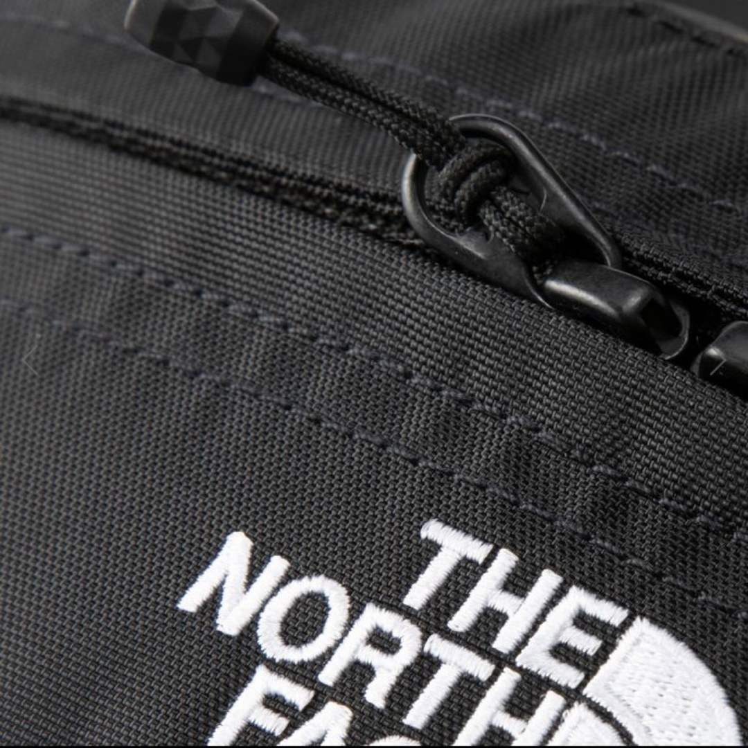 THE NORTH FACE(ザノースフェイス)のノースフェイス ボディバッグ SWEEP スウィープ 黒　新品　NM72304 メンズのバッグ(ウエストポーチ)の商品写真